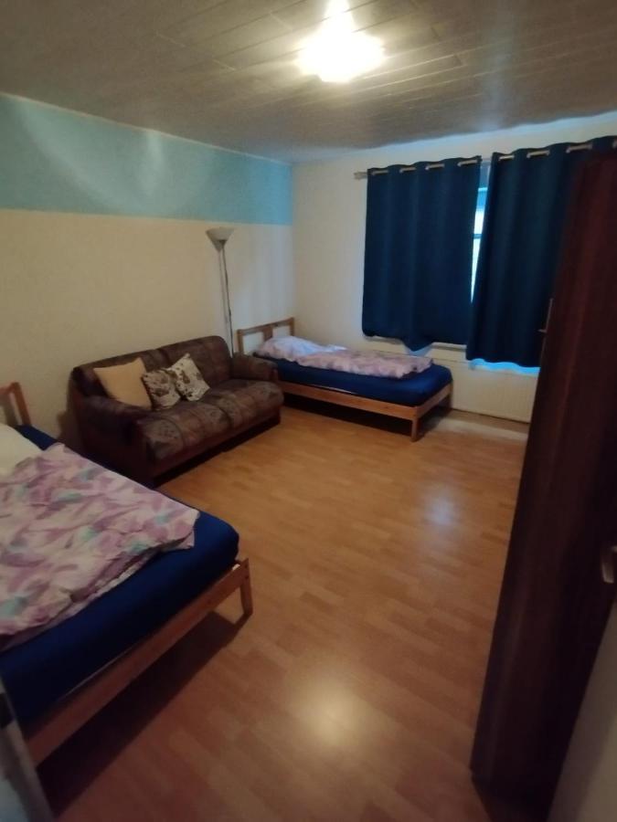 Апартаменты Worker-Flat Гельзенкирхен Экстерьер фото